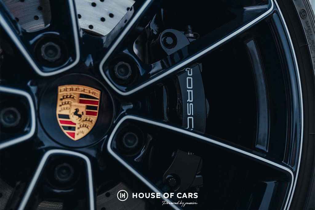 Porsche 992 Belgian Legend Edition