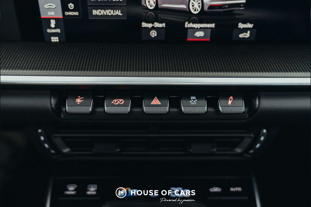 Porsche 992 Belgian Legend Edition