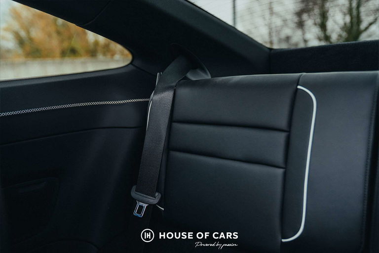 Porsche 992 Belgian Legend Edition