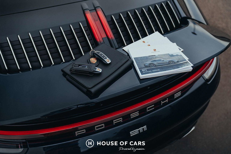 Porsche 992 Belgian Legend Edition