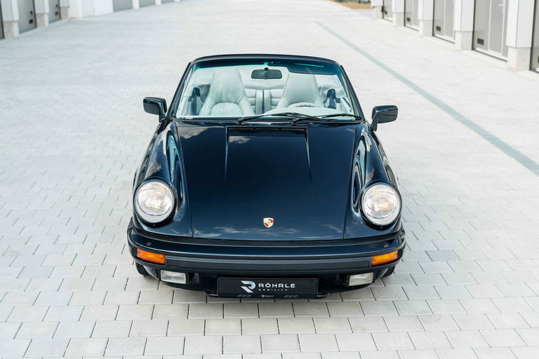 Porsche 911 Carrera 3.2 “25 Jahre 911”