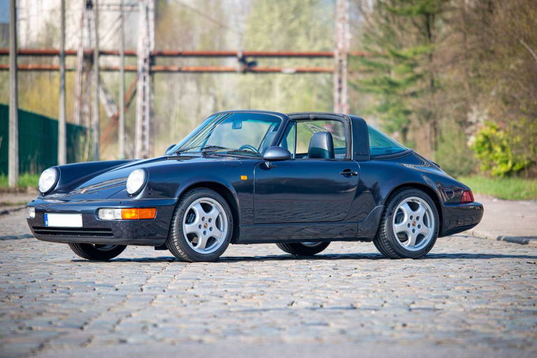 Porsche 964 Carrera 2