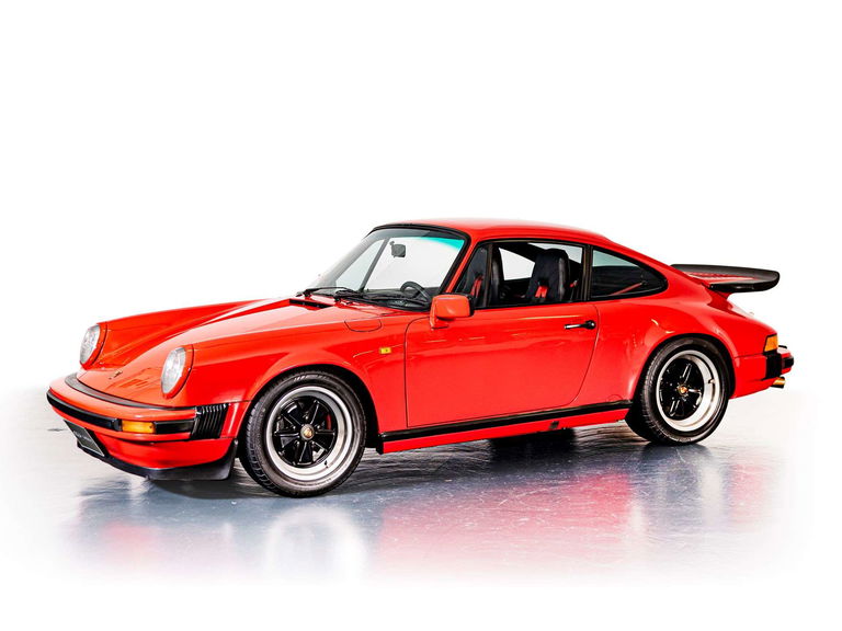 Porsche 911 Carrera 3.2 Clubsport
