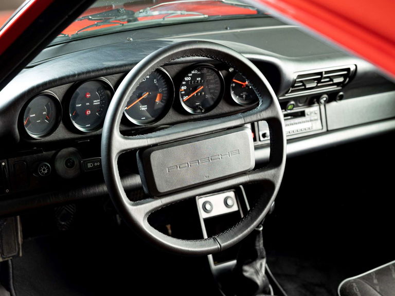 Porsche 911 Carrera 3.2 Clubsport