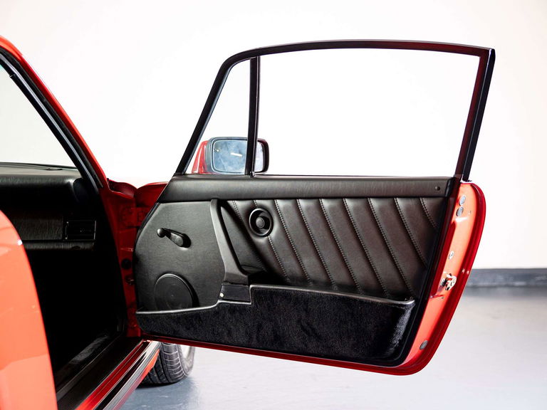 Porsche 911 Carrera 3.2 Clubsport