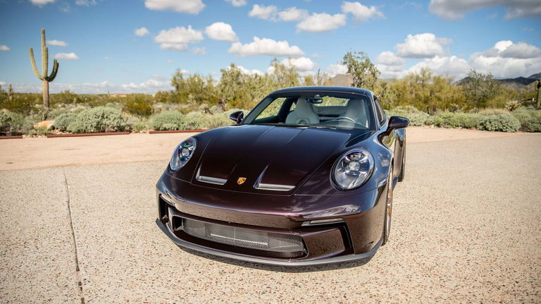 Porsche 992 GT3 Touring