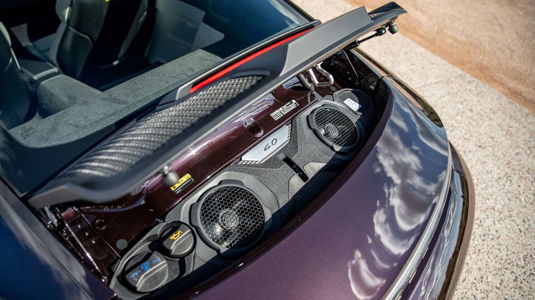 Porsche 992 GT3 Touring