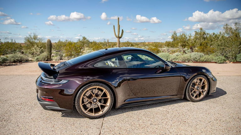 Porsche 992 GT3 Touring
