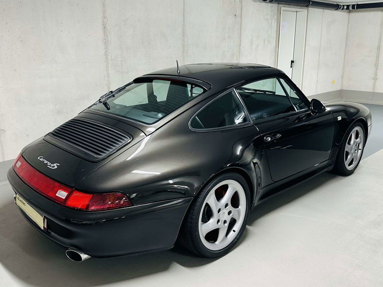 Porsche 993 Carrera 4S