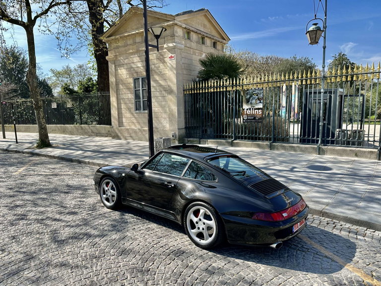 Porsche 993 Carrera 4S