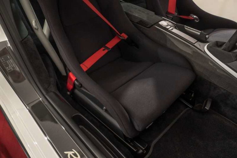 Porsche 997.2 Carrera GTS