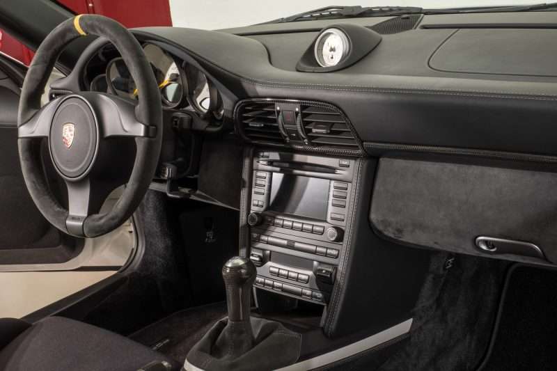 Porsche 997.2 Carrera GTS