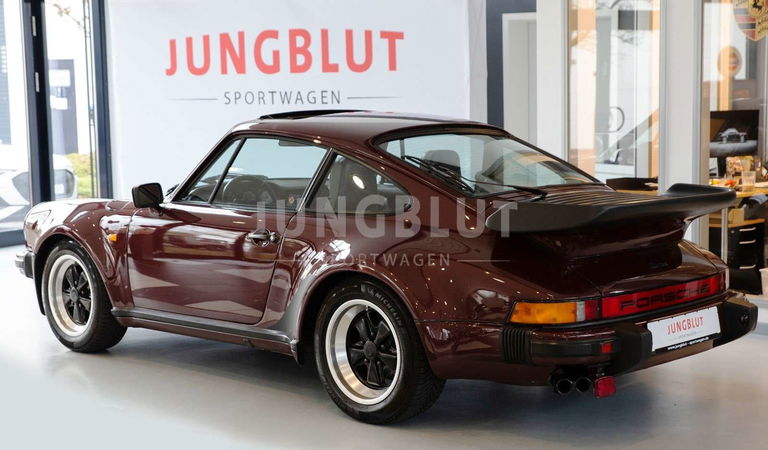 Porsche 911 Turbo 3.3