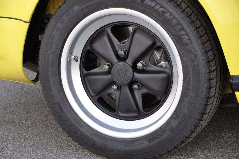 Porsche 911 Carrera 3,0