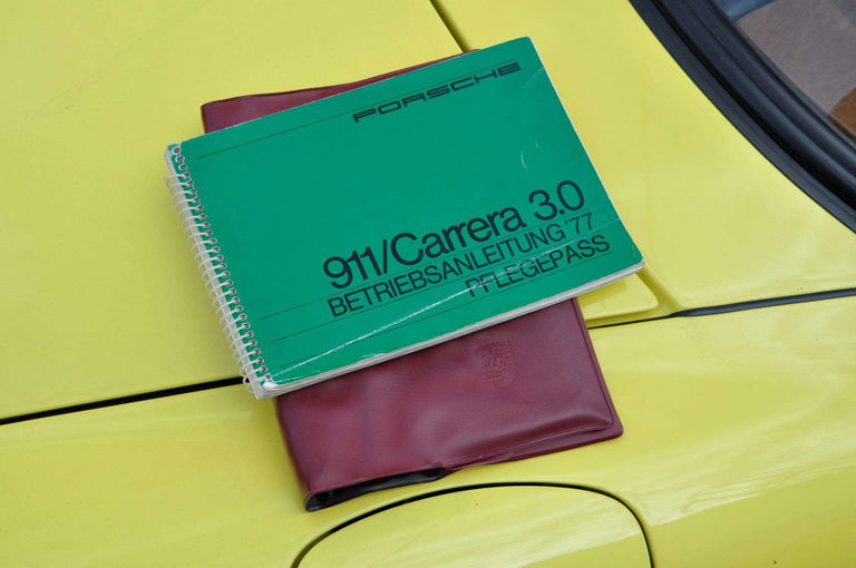 Porsche 911 Carrera 3,0