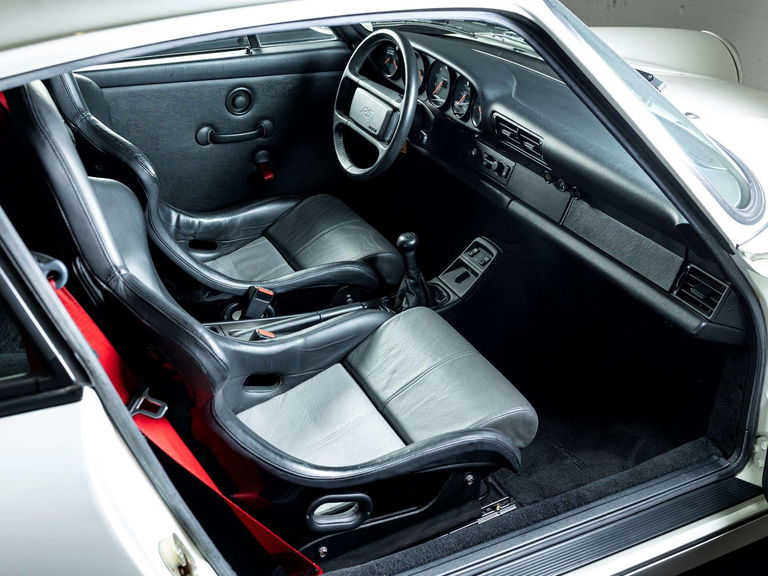 Porsche 964 Carrera RS