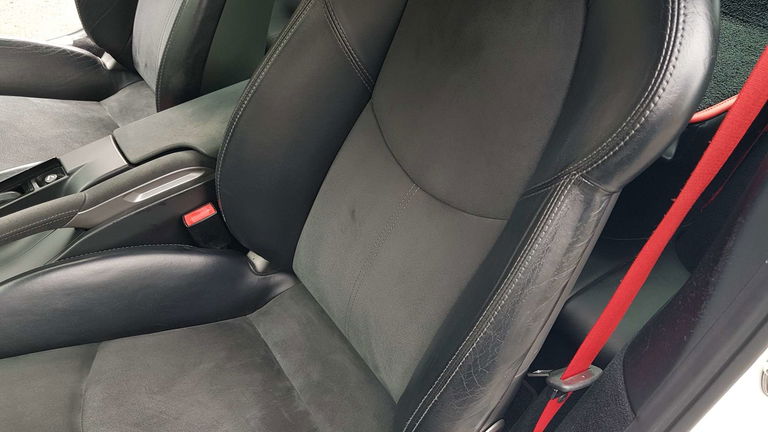 Porsche 997.2 Carrera GTS