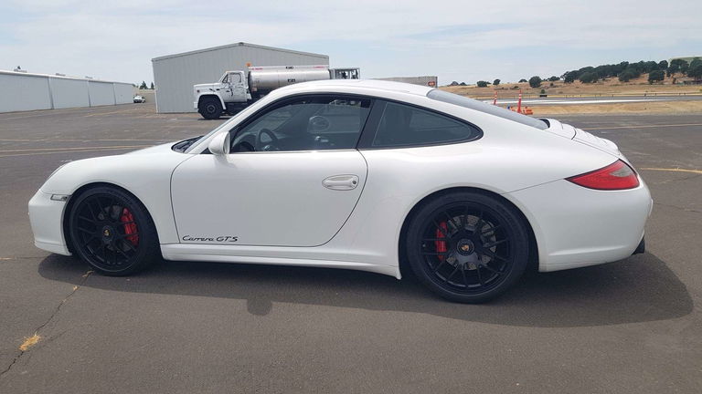 Porsche 997.2 Carrera GTS