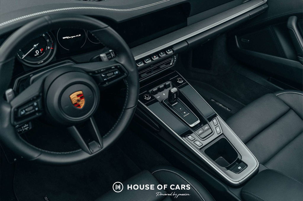 Porsche 992 Targa 4S