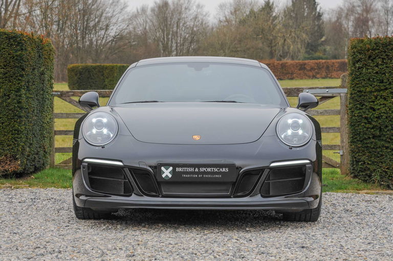 Porsche 991.2 Carrera GTS