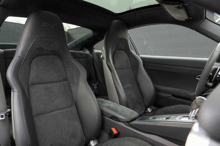 Porsche 991.2 Carrera GTS