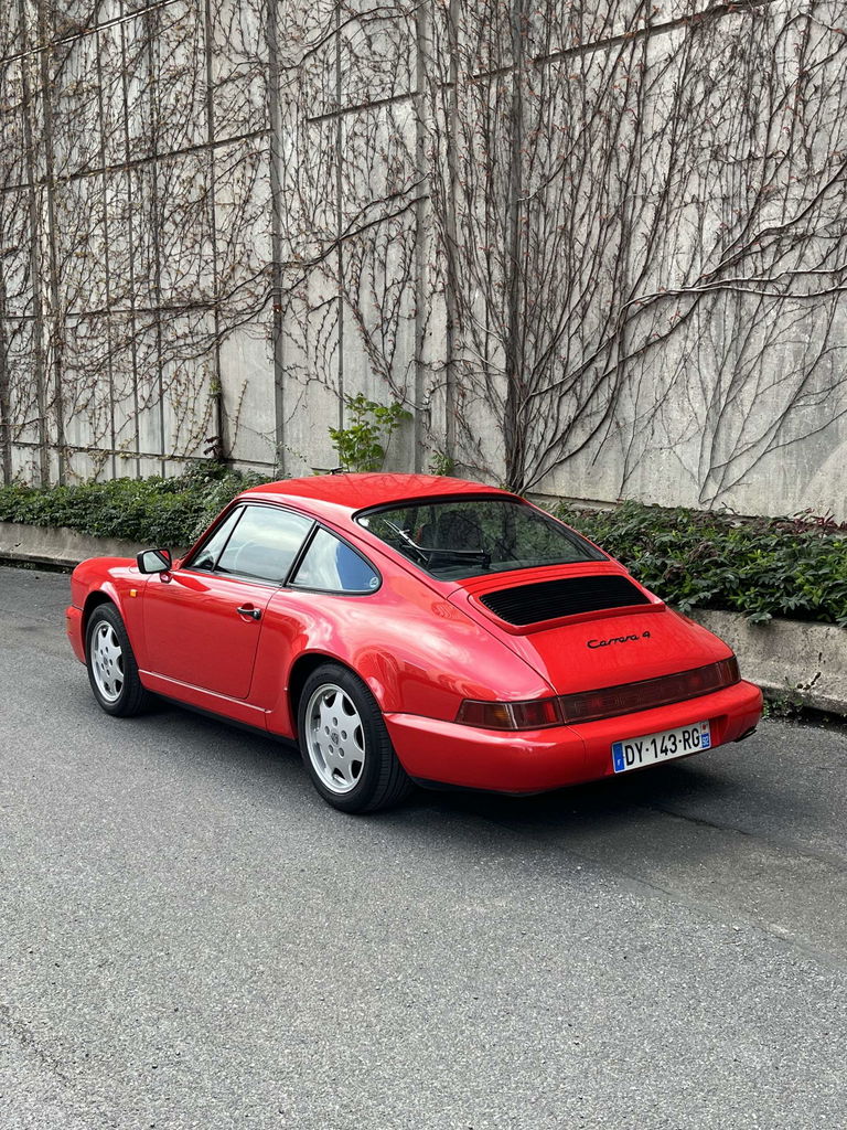 Porsche 964 Carrera 4