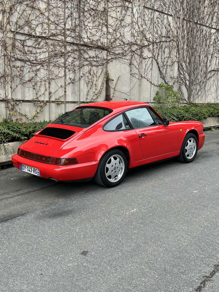 Porsche 964 Carrera 4
