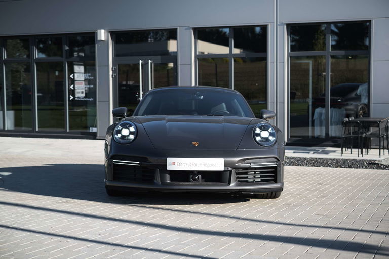 Porsche 992 Turbo