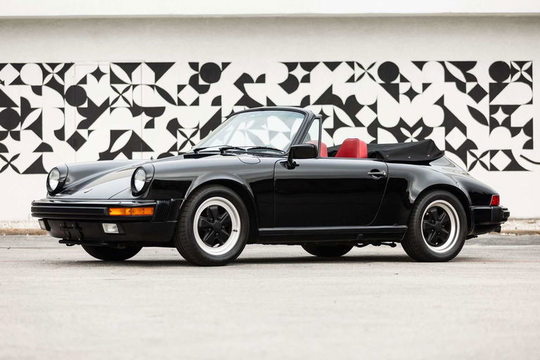 Porsche 911 Carrera 3.2 