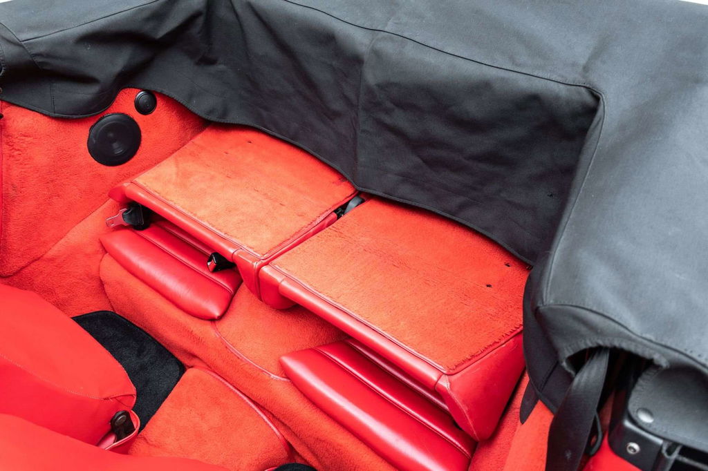 Porsche 911 Carrera 3.2 (US)