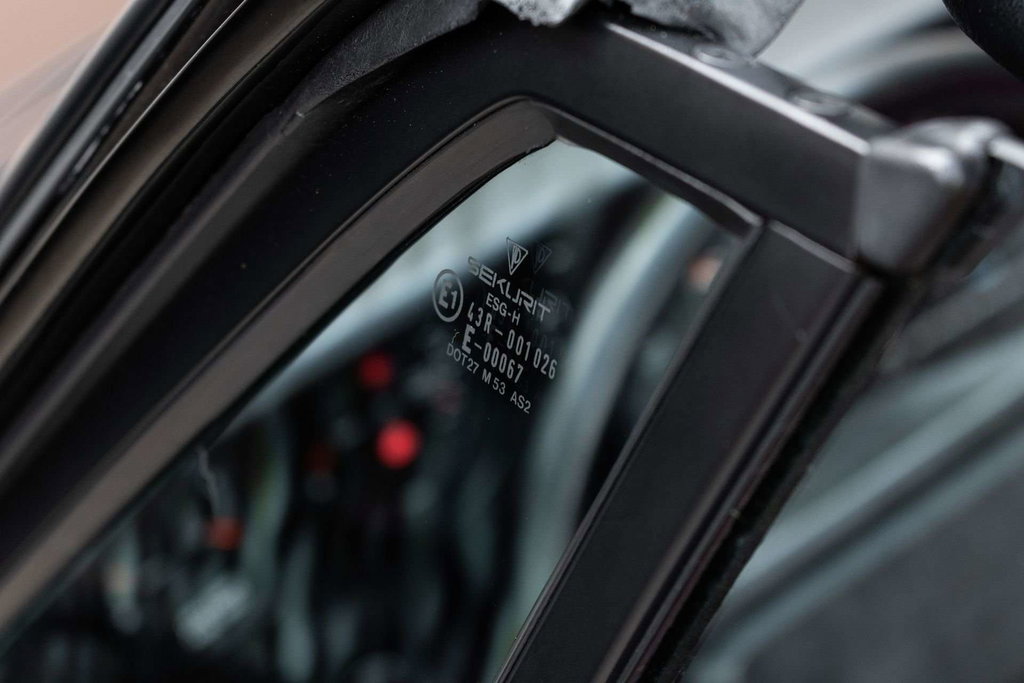 Porsche 911 Carrera 3.2 (US)