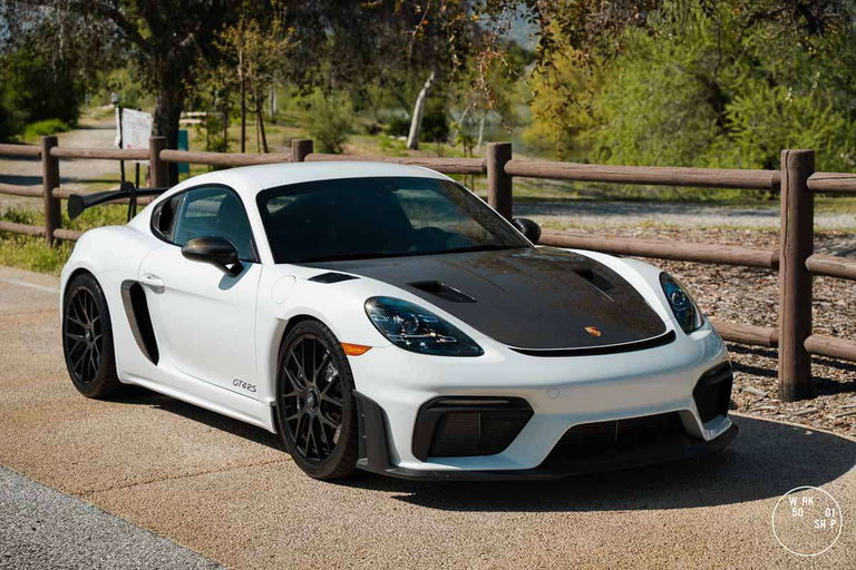 Porsche 718 Cayman GT4 RS