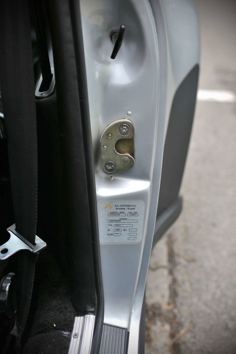 Porsche 911 Turbo 3.3