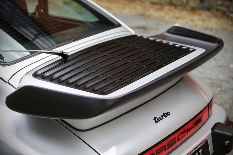 Porsche 911 Turbo 3.3