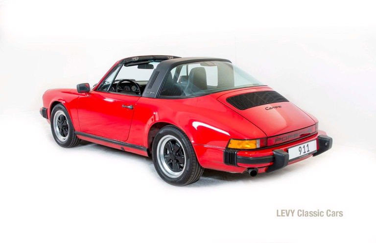 Porsche 911 Carrera 3.2 (KAT)