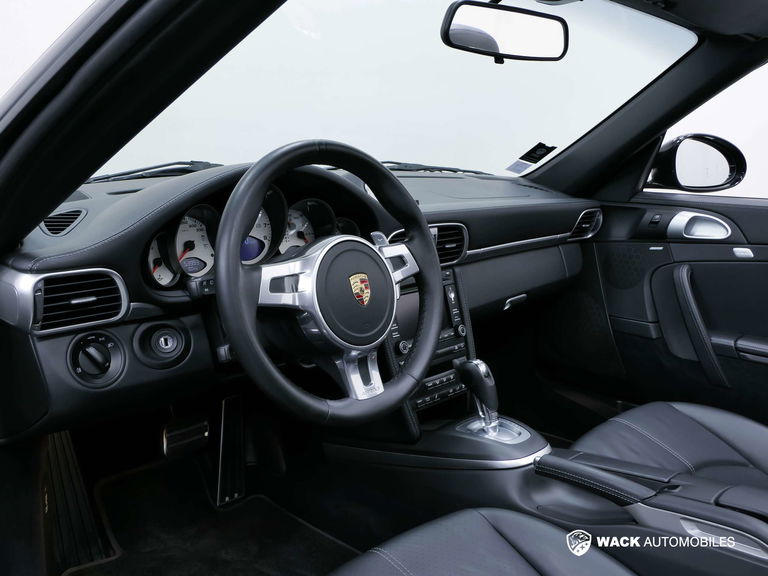 Porsche 997.2 Carrera GTS