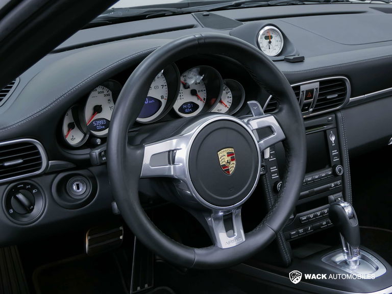 Porsche 997.2 Carrera GTS