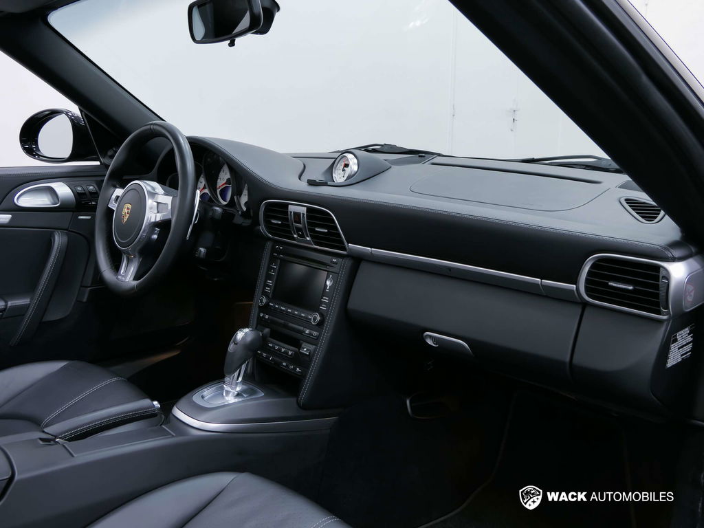 Porsche 997.2 Carrera GTS