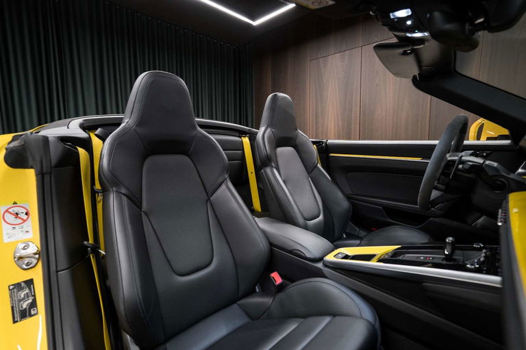 Porsche 992 Carrera S