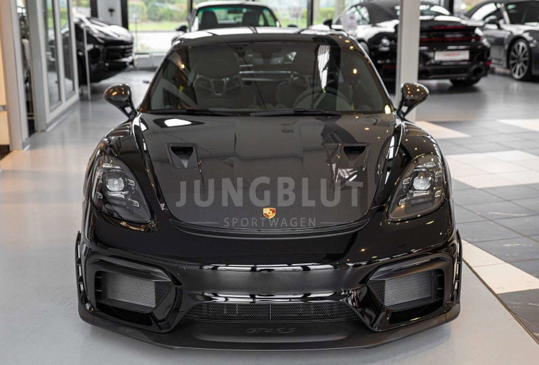 Porsche 718 Cayman GT4 RS