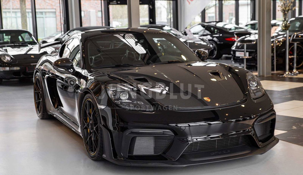 Porsche 718 Cayman GT4 RS