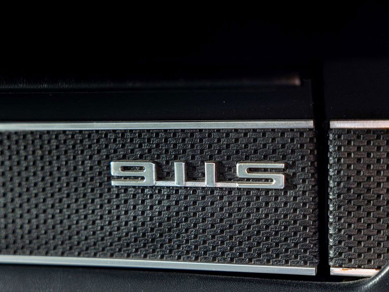 Porsche 911 S (F-Modell)