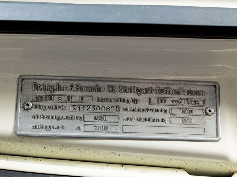 Porsche 911 S (F-Modell)