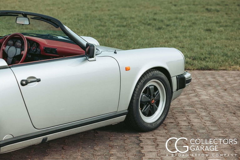 Porsche 911 Carrera 3.2 Speedster (US)