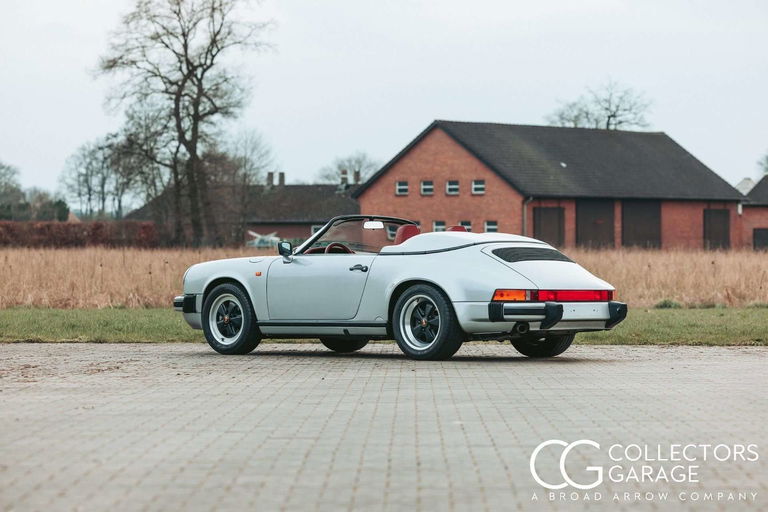 Porsche 911 Carrera 3.2 Speedster (US)