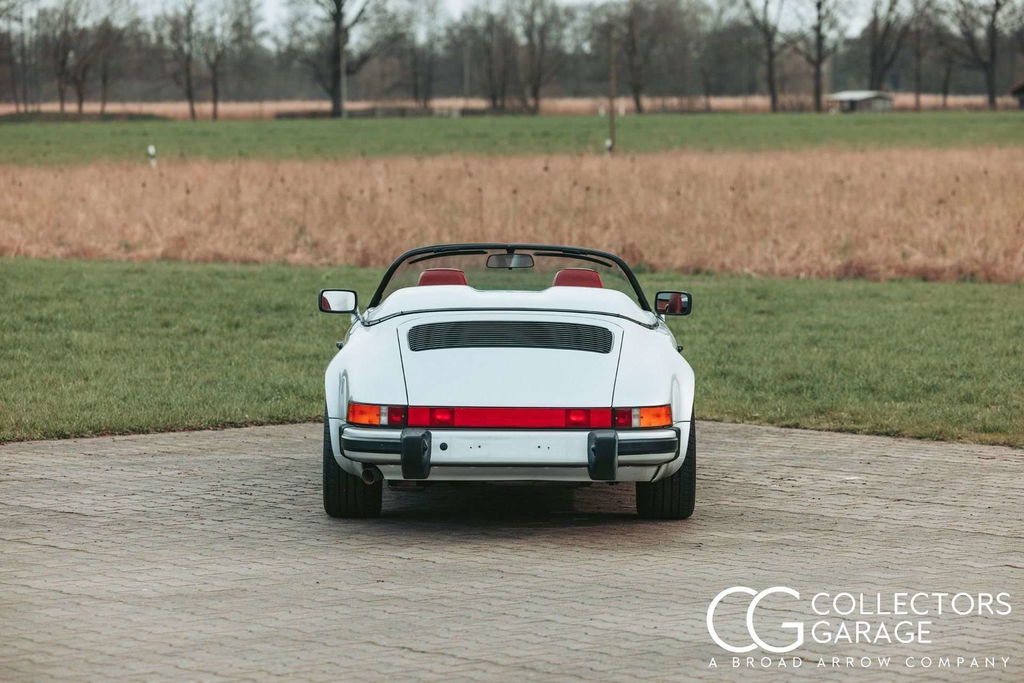 Porsche 911 Carrera 3.2 Speedster (US)