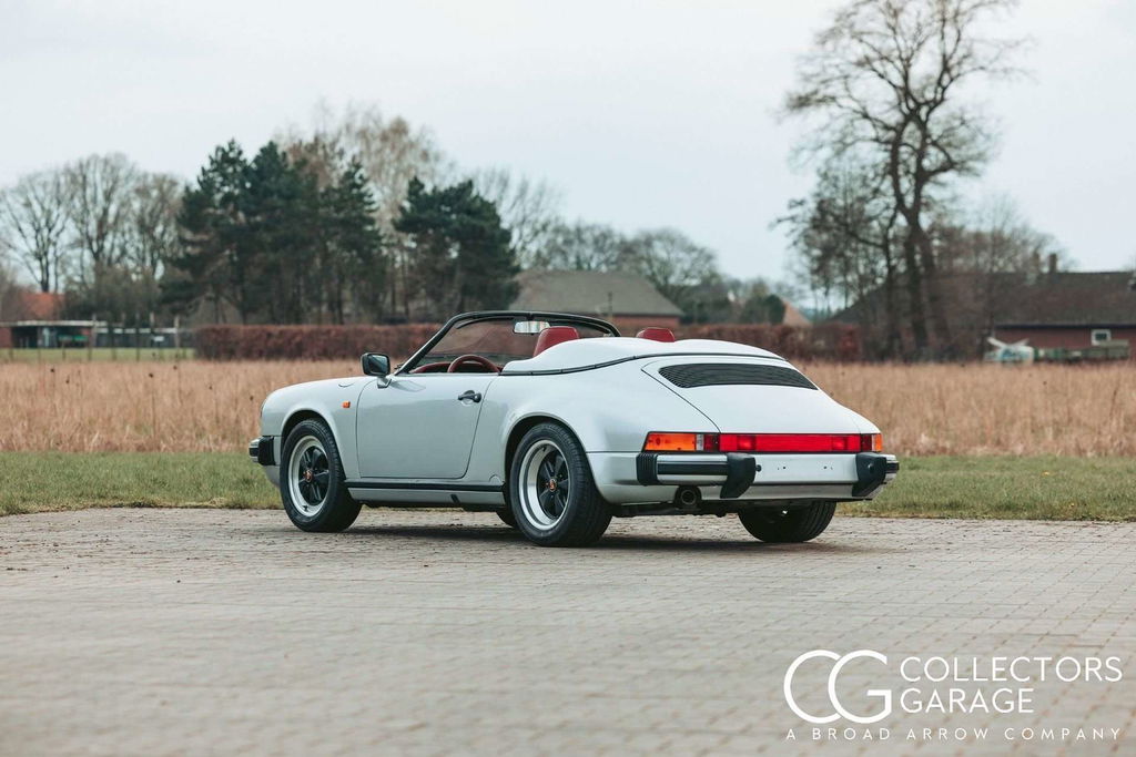 Porsche 911 Carrera 3.2 Speedster (US)