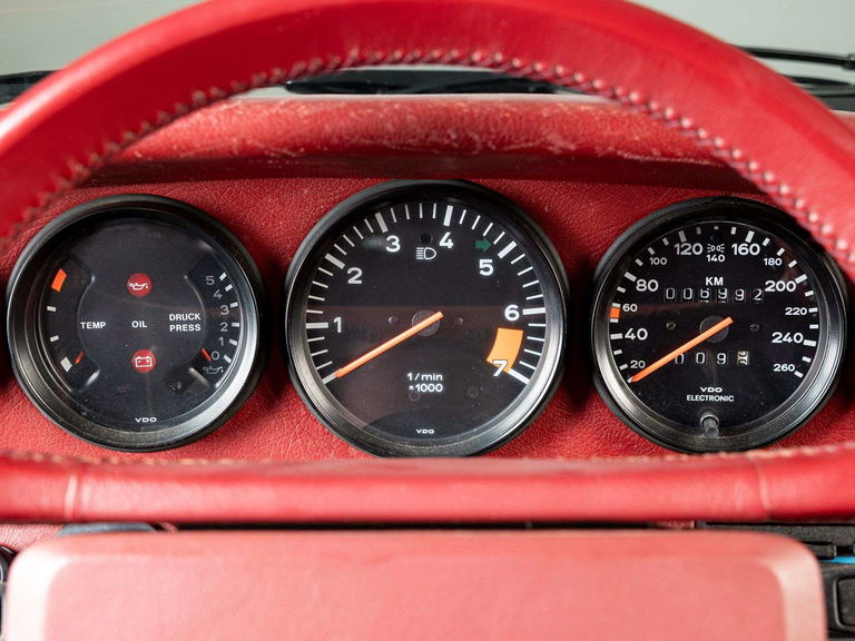 Porsche 911 Carrera 3.2 Speedster