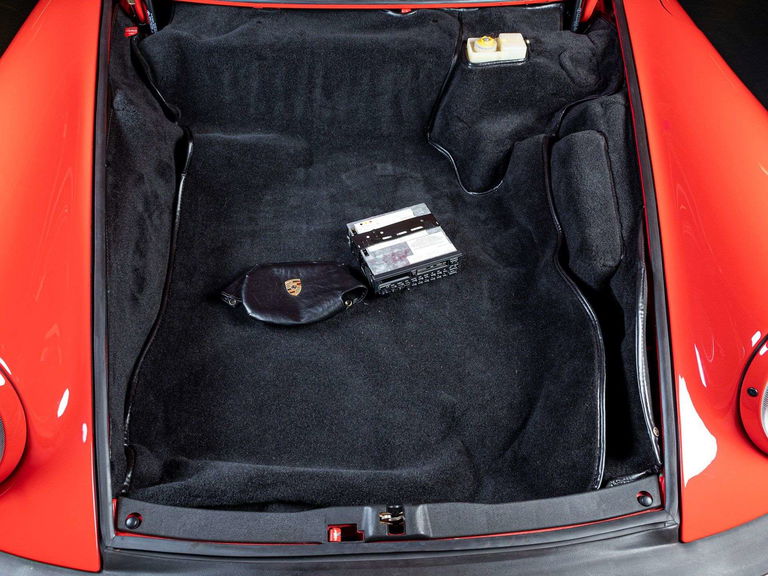 Porsche 911 Carrera 3.2 Speedster (US)