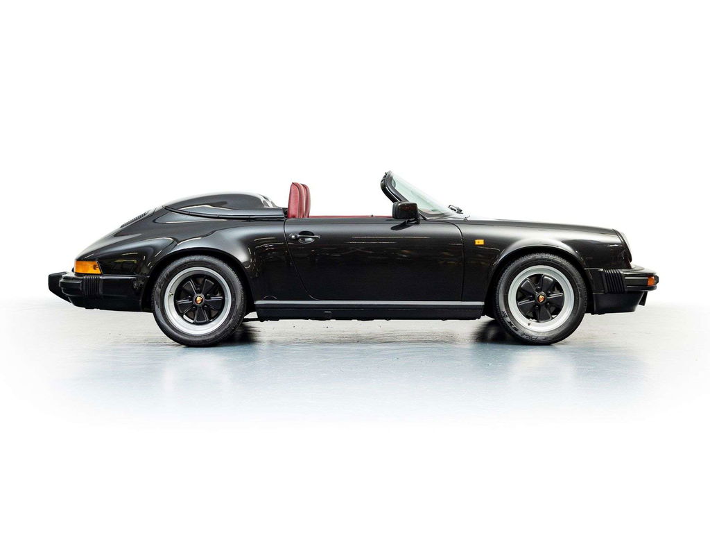 Porsche 911 Carrera 3.2 Speedster